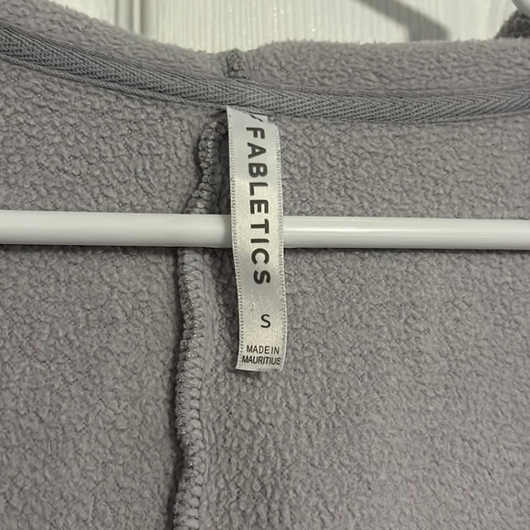 Fabletics Cardigan - Picture 2 of 6